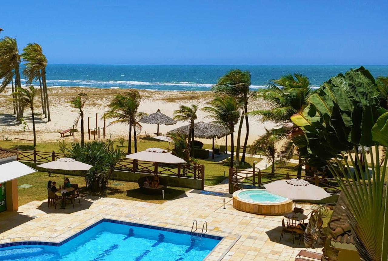 אקווירז Atlantic Palace Family Inn מראה חיצוני תמונה